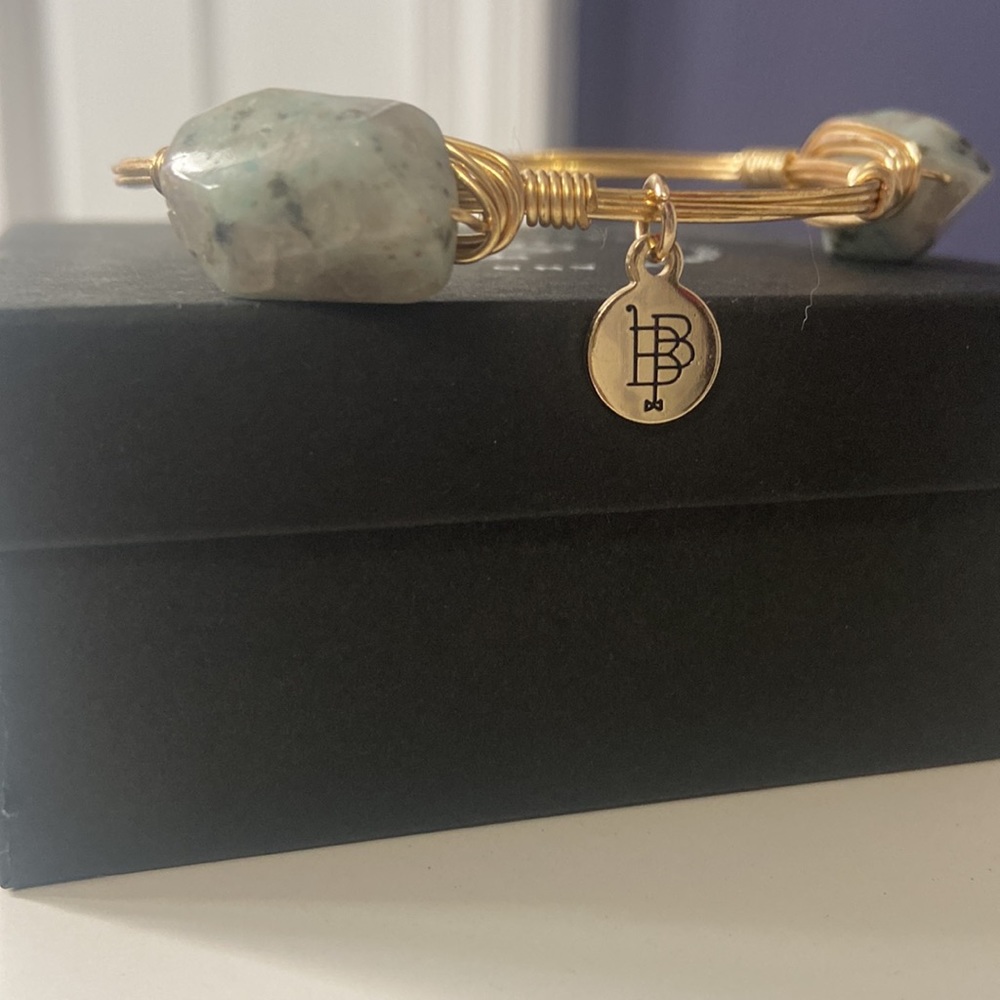 Bracelet - Picture 3 of 3